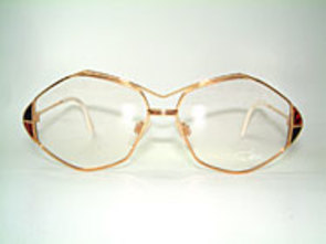 Cazal 233 Details