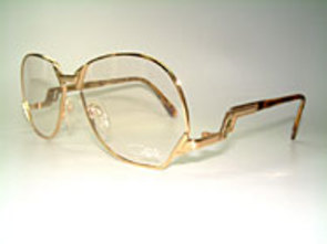 Cazal 239 Details