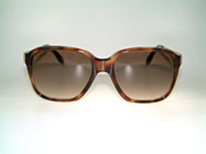 Yves Saint Laurent Y918 Herakles Details