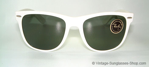 Ray Ban Wayfarer II Details