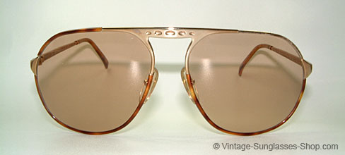 Christian Dior 2504 Details