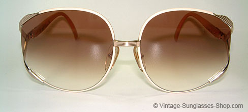 Christian Dior 2250 Details
