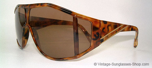 Ted Lapidus TL24 Details