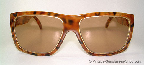 Ted Lapidus TL19 Details