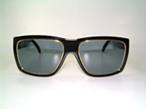 Ted Lapidus TL19 Details