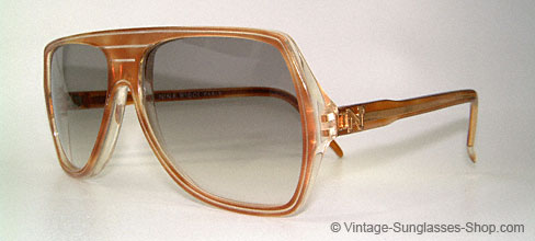 Nina Ricci 128