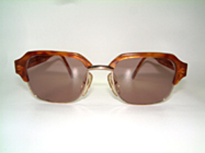 Christian Dior 2587 Details