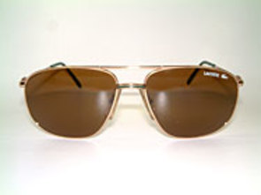 Lacoste 121 - Large Details