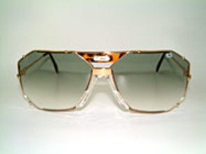Cazal 905 Details