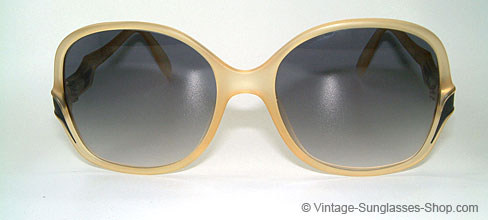 Christian Dior 2243 Details