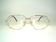 Cartier Panthere G.M. Platine - Small Details Cartier Panthere G.M. Platine - Small Details
