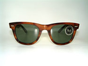Ray Ban Wayfarer Teen XS Details Ray Ban Wayfarer Teen XS Details