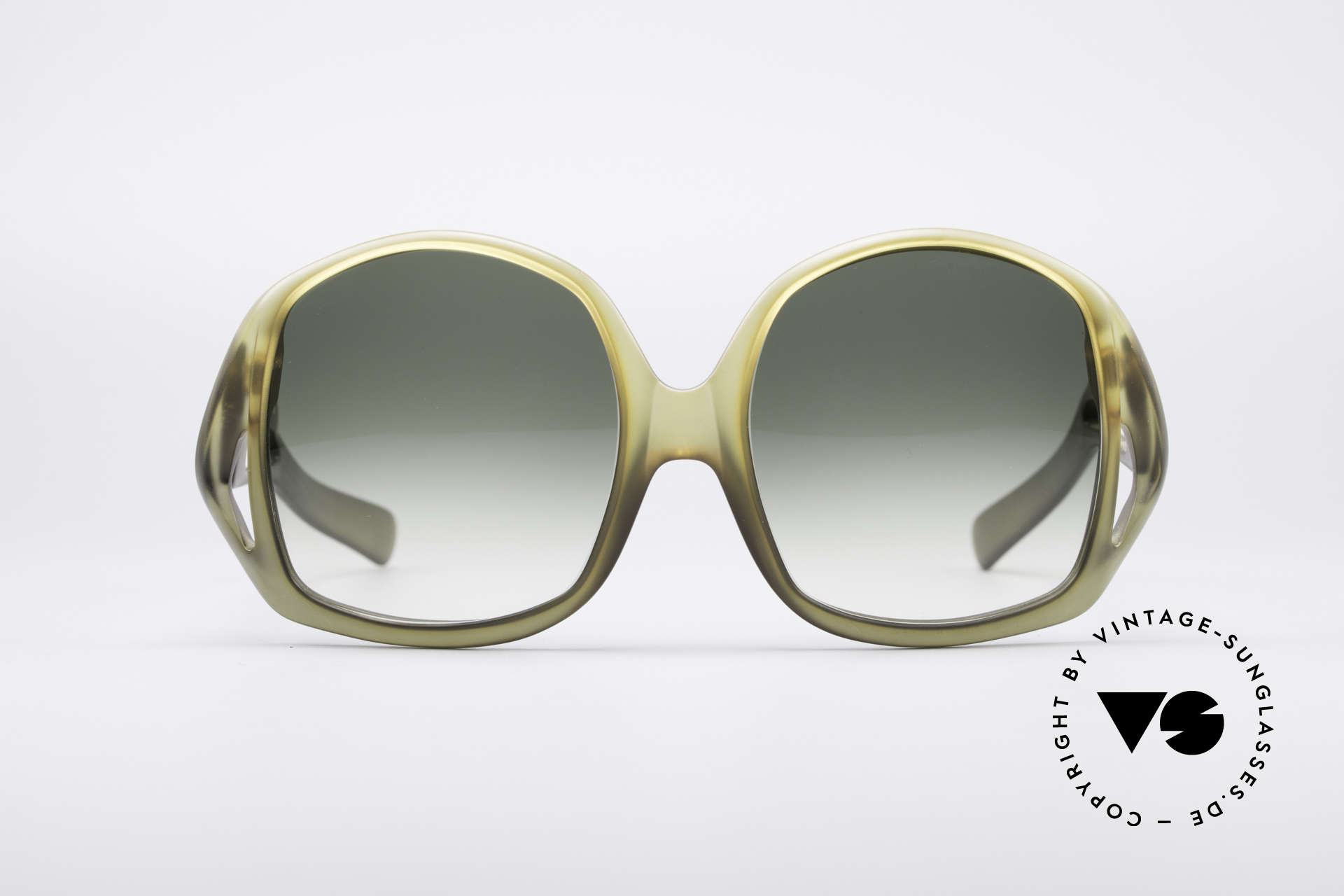 Sunglasses Christian Dior 2007 70's Fashion History