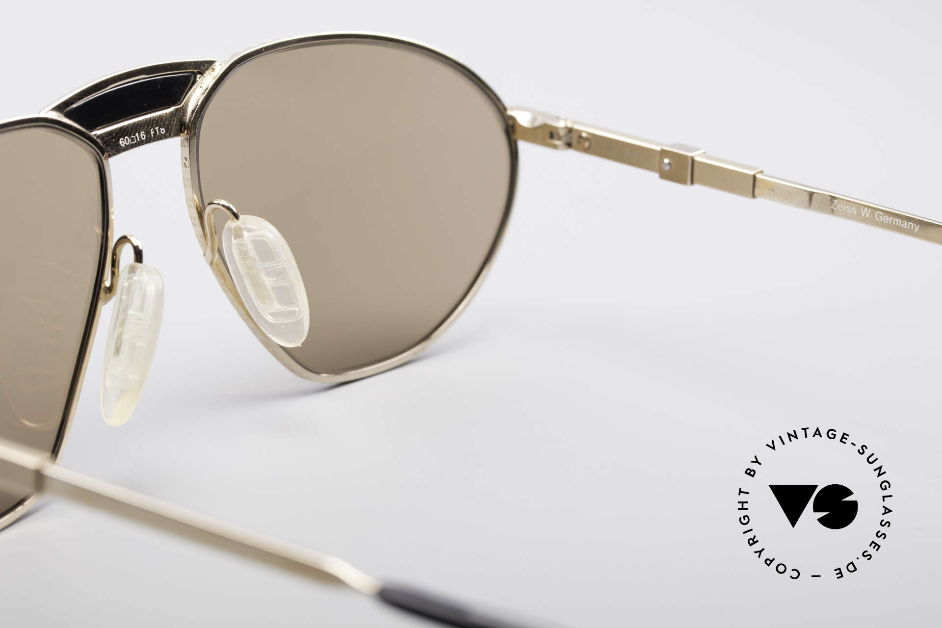 Retro 80's Vintage Clear Lens Sunglasses Color Fra Montura Retro 80's Vintage Clear Lens Sunglasses Color Fra Montura