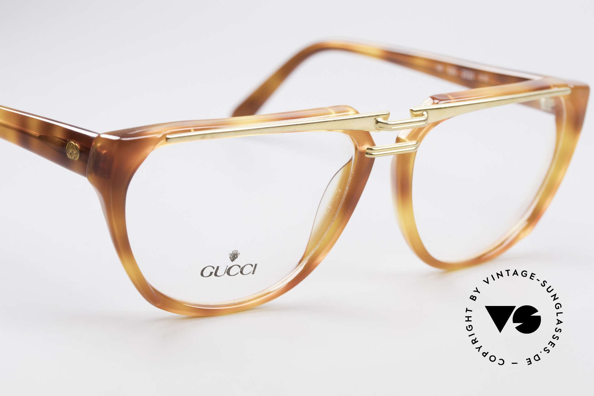 Gucci 2321 Ladies Designer Glasses 80's, NO RETRO fashion, but real 1980's retail commodity, Made for Women