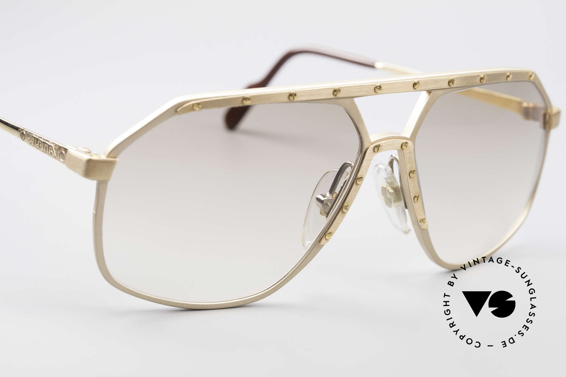 very light sunglasses