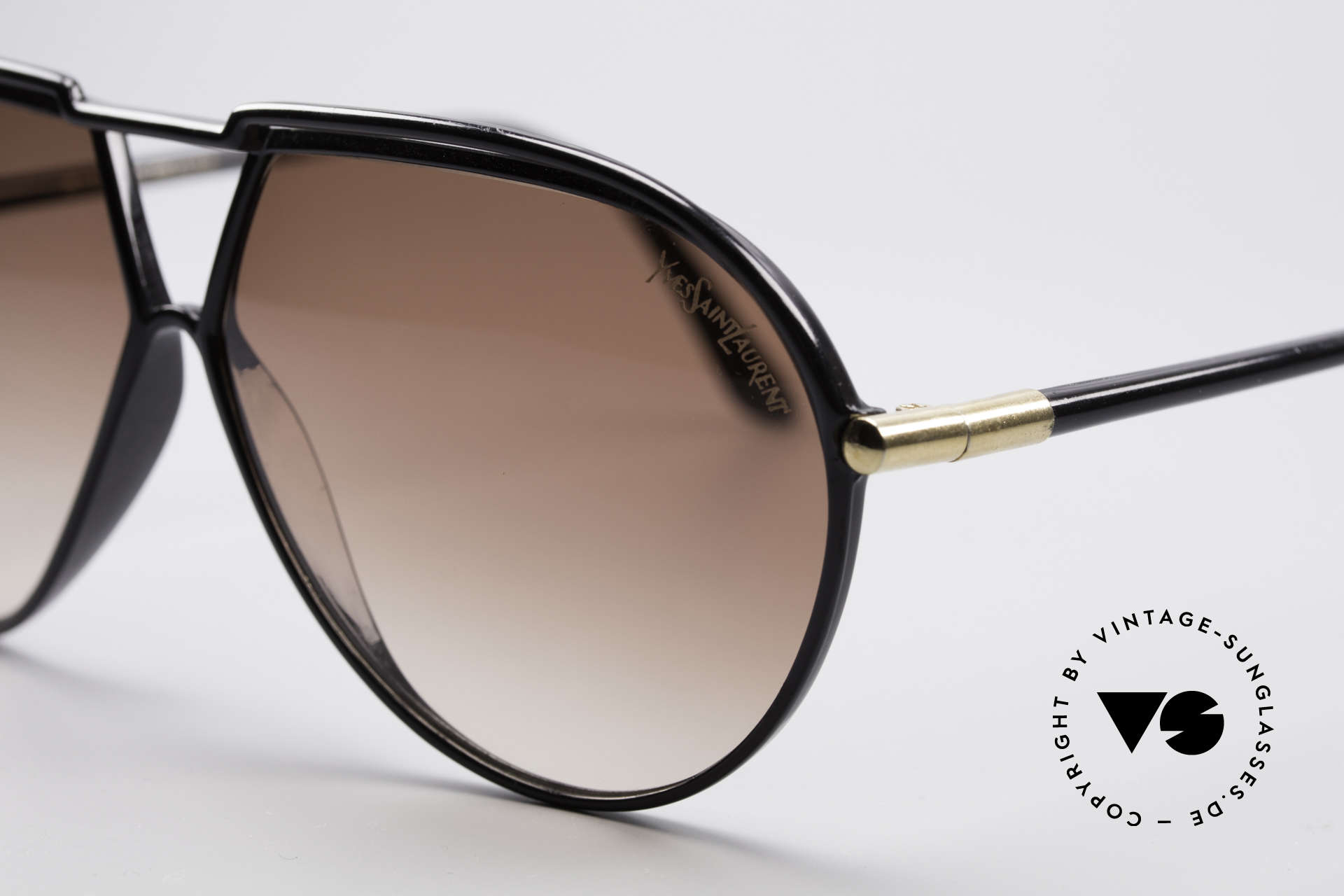 Sunglasses Yves Saint Laurent 8129 Y22 70's Aviator Sunglasses