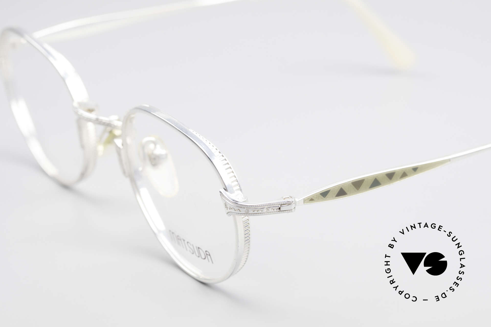 designer round glasses