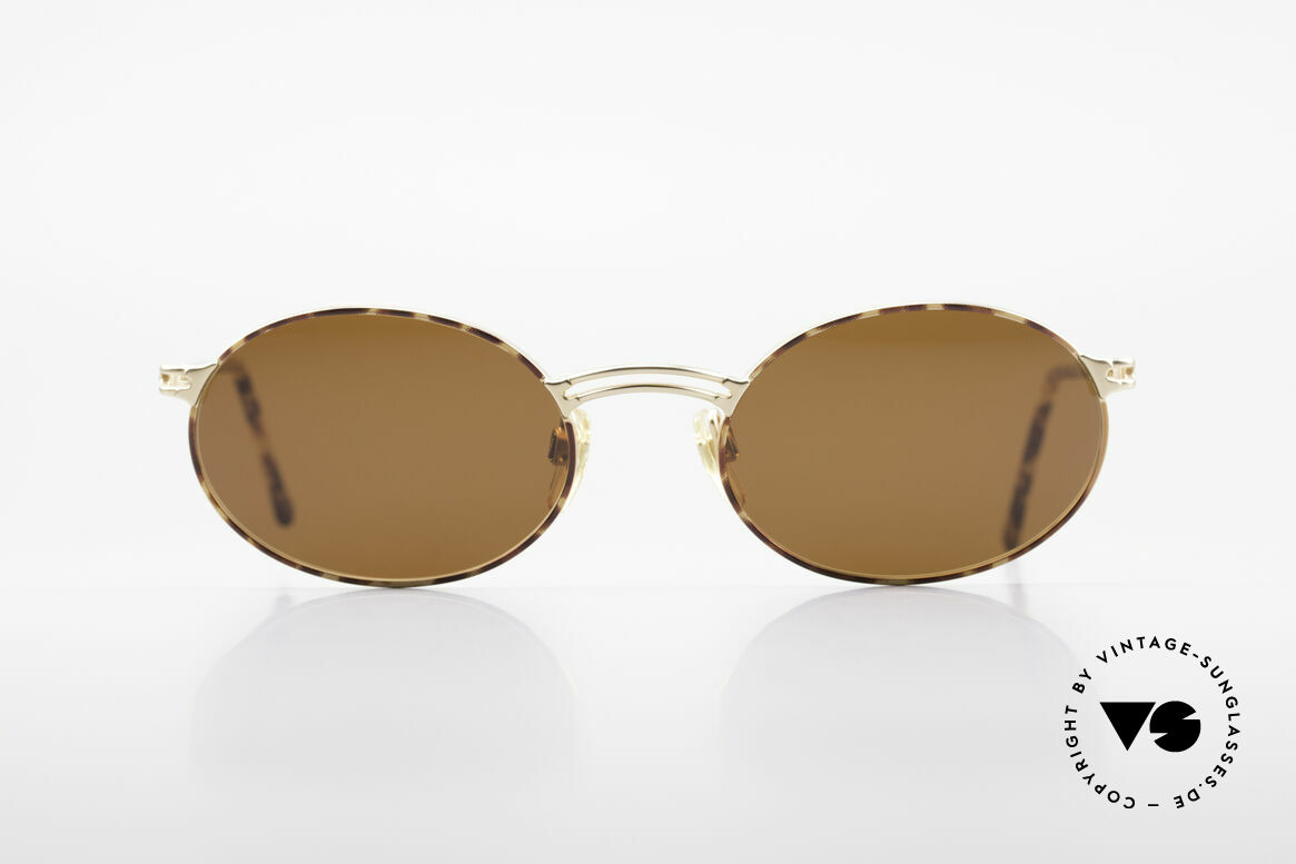 Giorgio Armani 194 Oval 90s Sunglasses No Retro, classic 'OVAL frame Design' - a real timeless classic, Made for Men and Women