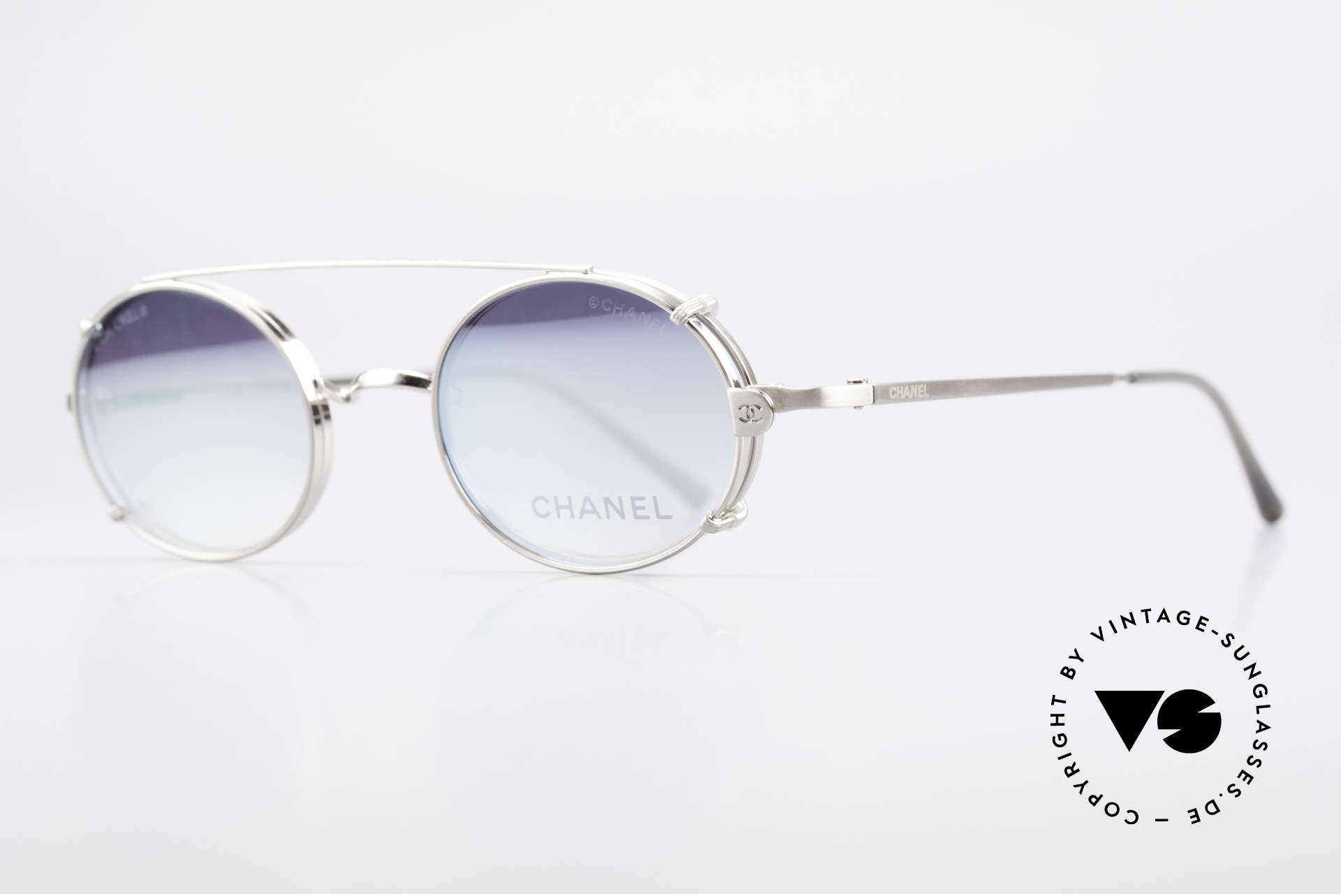 clip on sunglasses chanel