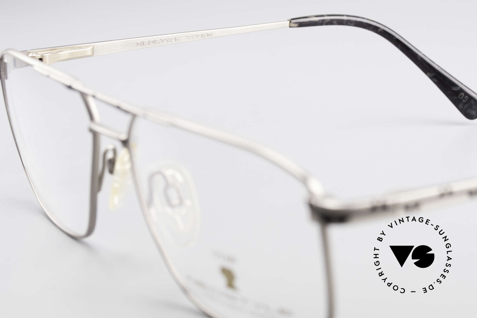 Neostyle Dynasty 362 XL Titanium Eyeglasses Men, NO RETRO glasses, just a stylish old ORIGINAL, Made for Men