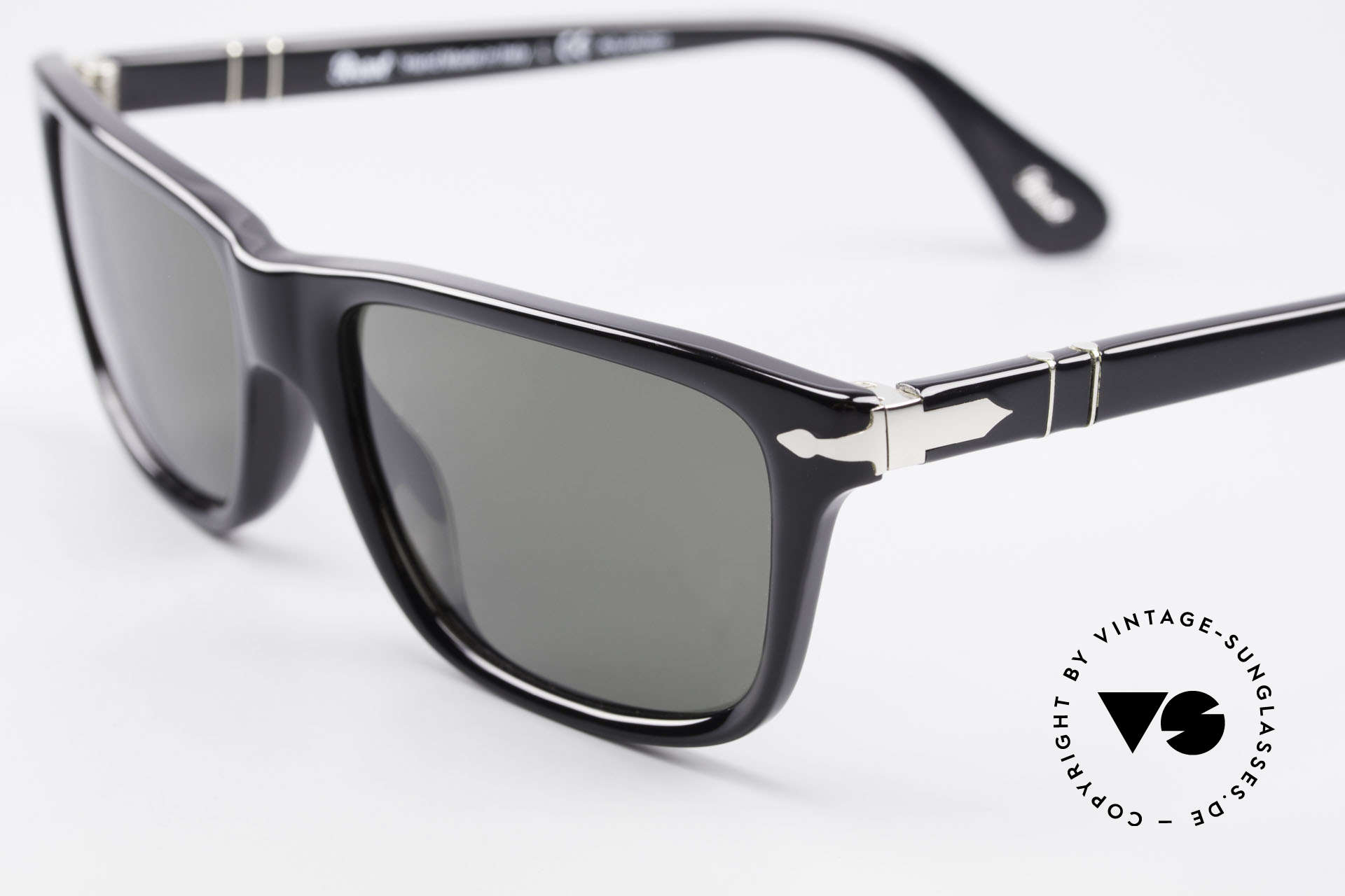 Sunglasses Persol 3026 Classic Sunglasses Polarized