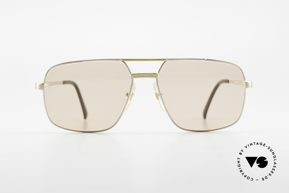 Dunhill 6068 Gold Plated Frame Changeable, this is the indisputable spearhead of sunglasses' quality, Made for Men