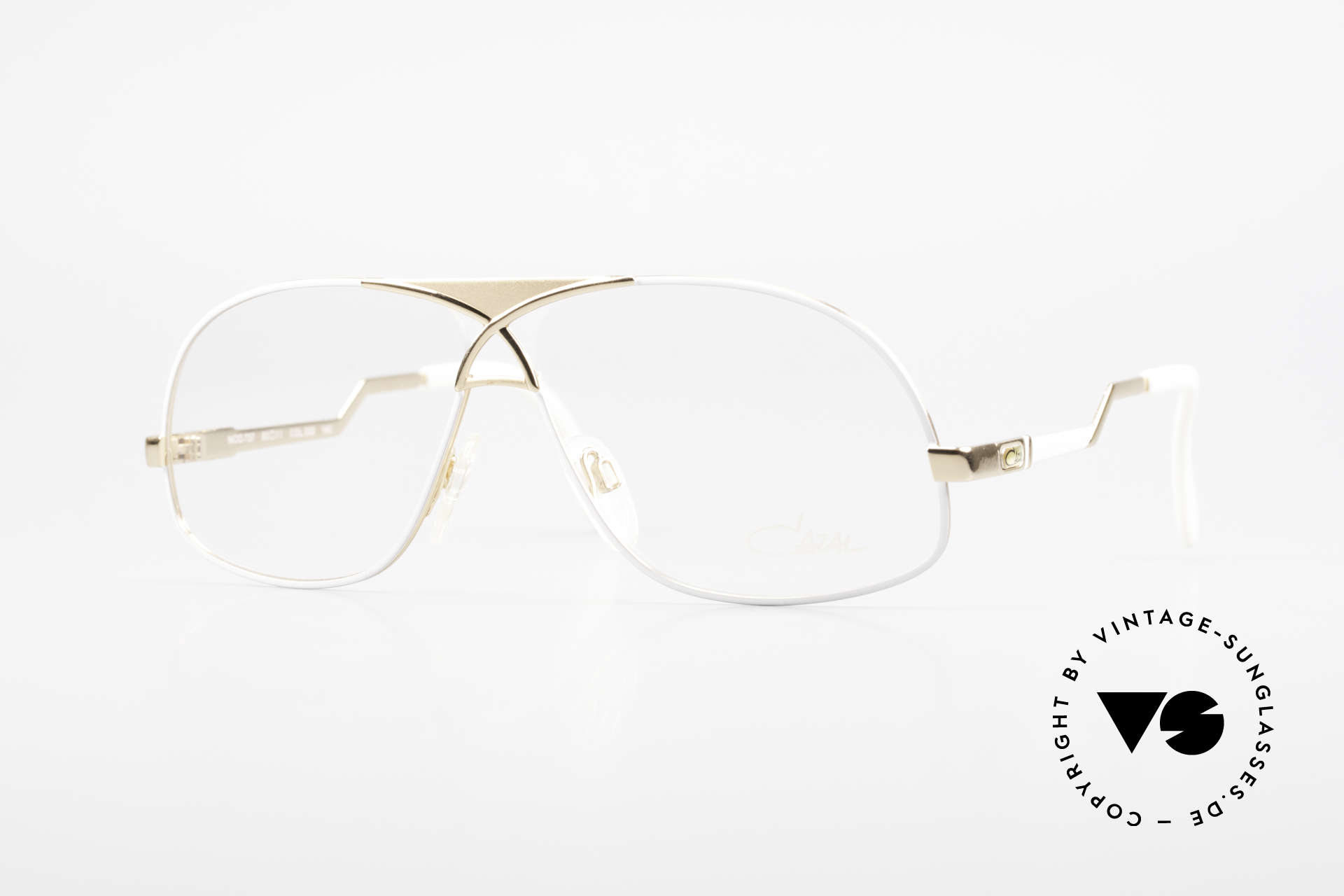 Cazal 737 80's Vintage Men's Eyeglasses, rare vintage Cazal eyeglasses of the late 1980's, Made for Men