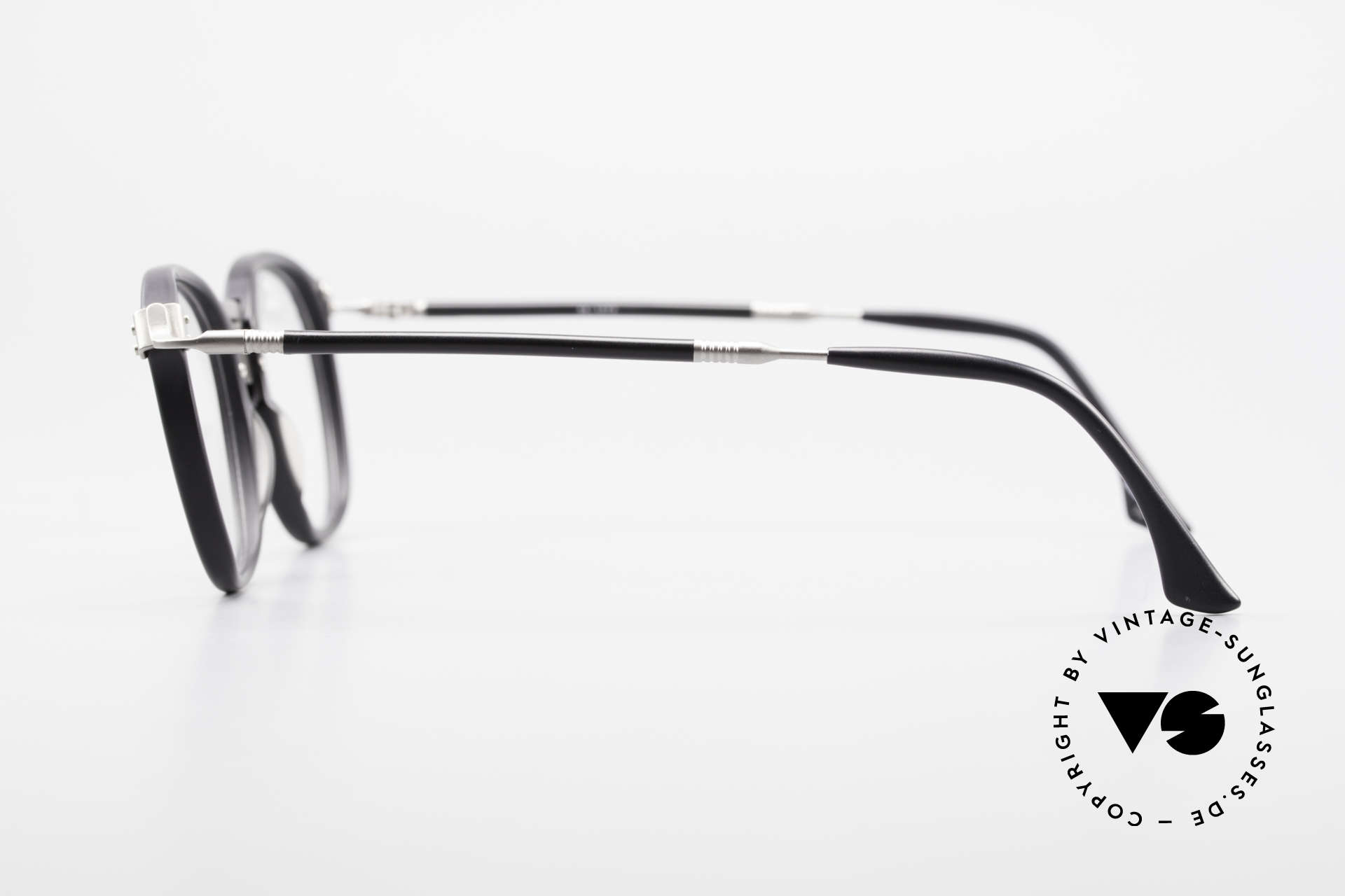 Jean Paul Gaultier 55-1272 Old Vintage Glasses No Retro, unworn (like all our rare vintage J.P. Gaultier frames), Made for Men and Women