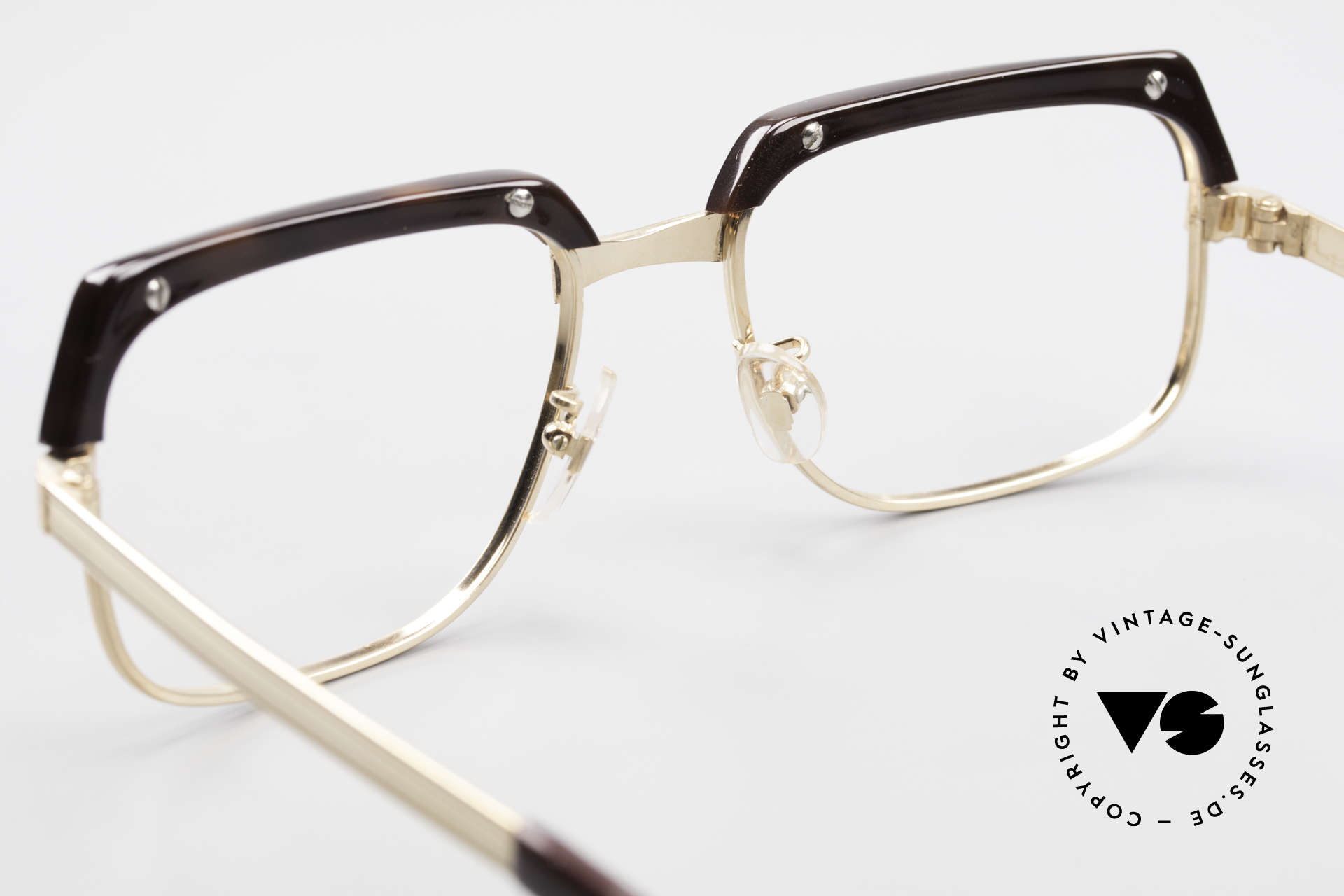 Selecta - Dalai Lama Pure Gold Filled Frame 70's, unworn rarity in large size 52-22 (true collector's item), Made for Men