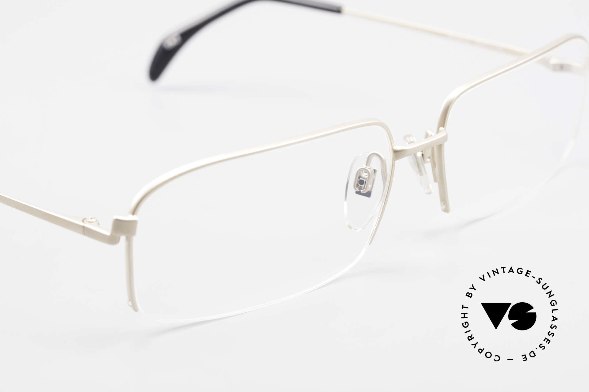 Wolfgang Proksch WP0102 Titanium Frame Made in Japan, NO RETRO SPECS; but an app. 20 years old rarity, Made for Men