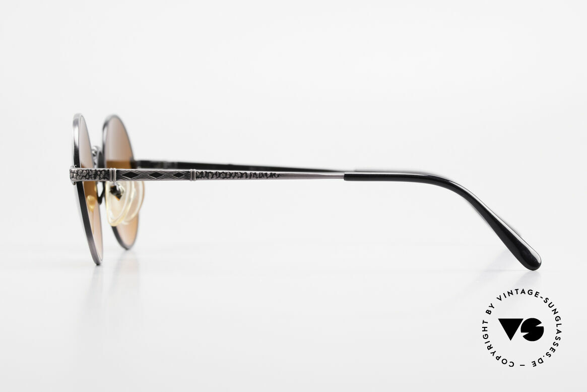 Jean Paul Gaultier 55-9671 Round 90's JPG Sunglasses, a true designer piece in an unworn condition, Made for Men and Women