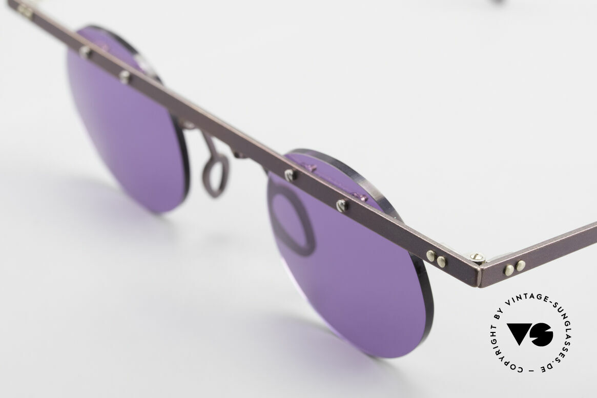 Theo Belgium Tita VII 5 Vintage Titanium Sunglasses, the round sun lenses are fixed with screws at the frame, Made for Men and Women