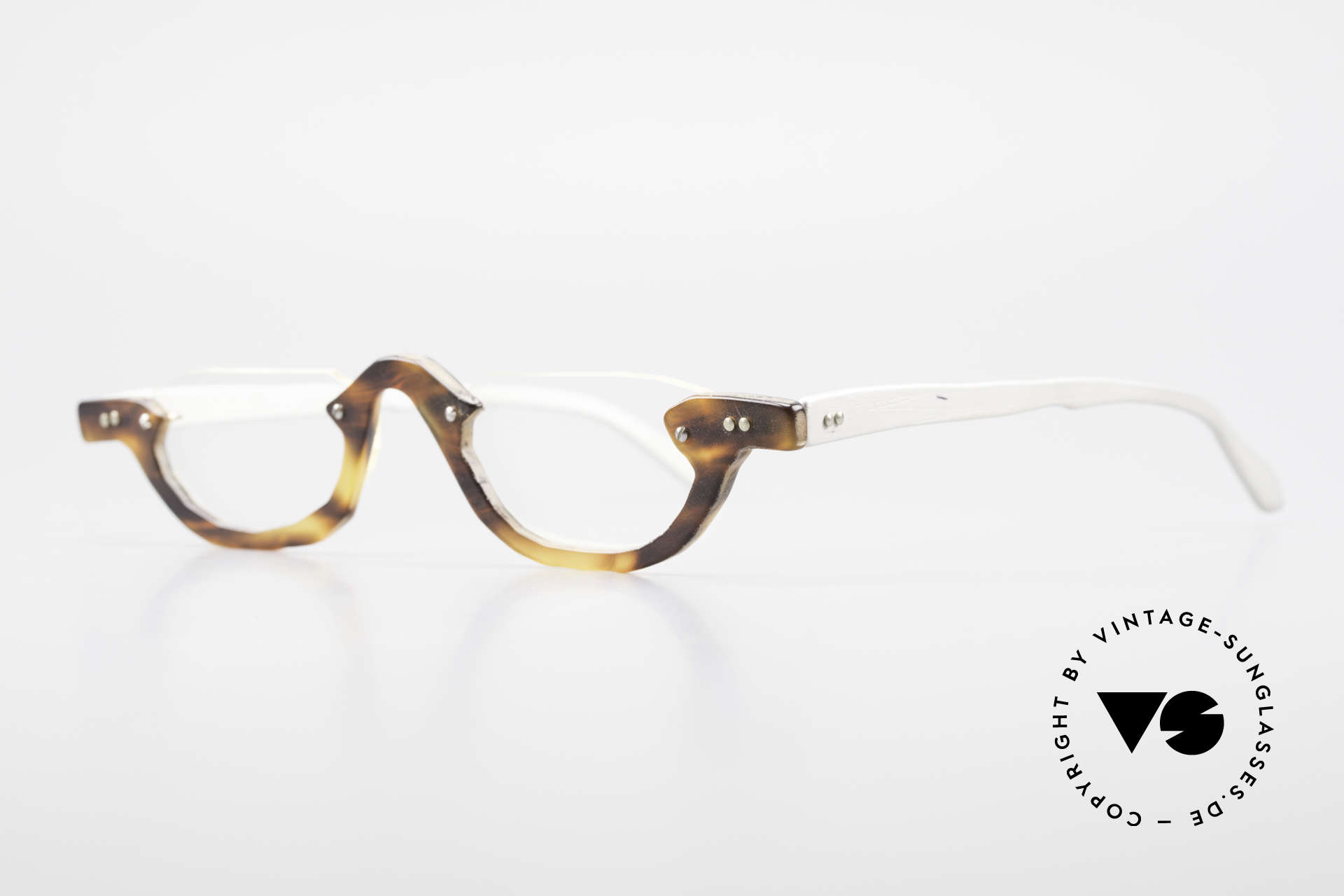 Glasses Theo Belgium EyeWitness AE17 Crazy Reading Glasses Titanium