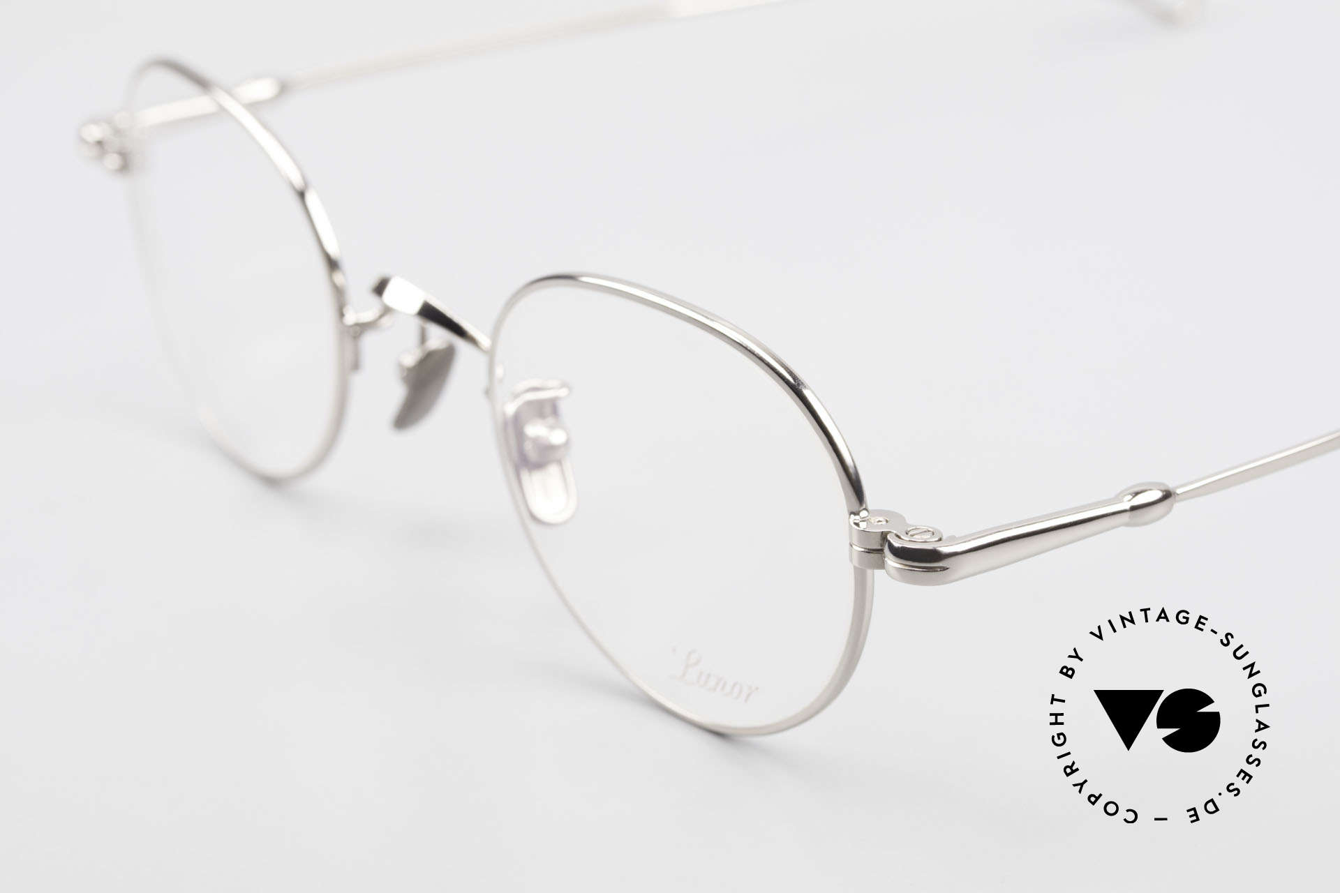 Lunor V 108 Panto Frame Platinum Plated, from the 2011's collection, but in a well-known quality, Made for Men