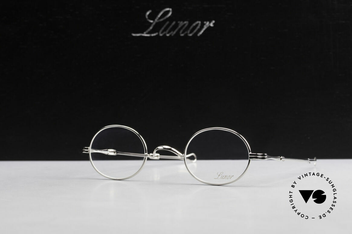 Lunor I 10 Telescopic Oval Eyeglasses Slide Temples, Size: small, Made for Men and Women