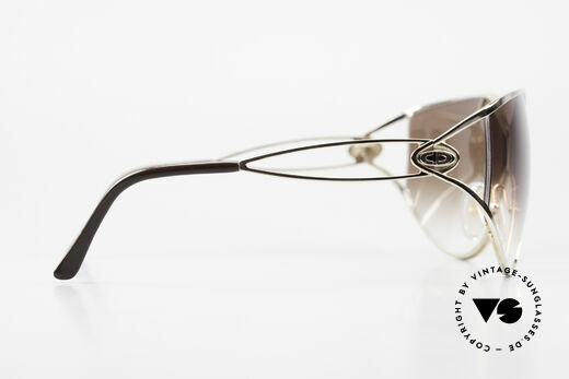 Christian Dior 2345 Ladies 90s Designer Sunglasses, brown-gradient sun lenses; 100% UV protection, Made for Women