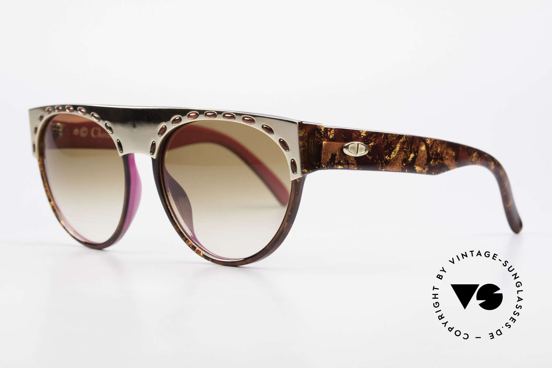 Christian Dior 2437 Ladies Sunglasses 80's Vintage, frame shines amber-havana & completely pink on the back, Made for Women
