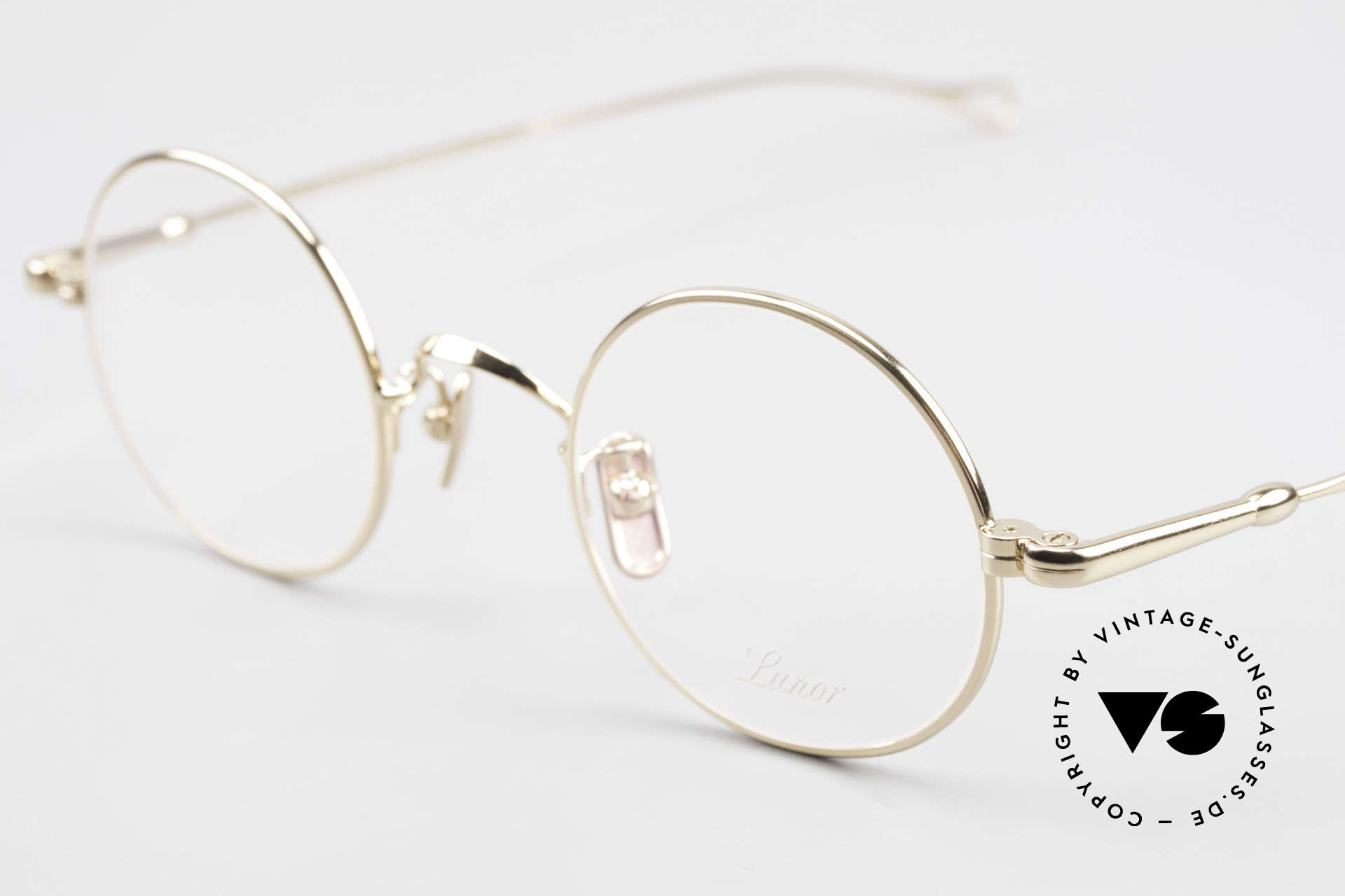 round glass sunglasses