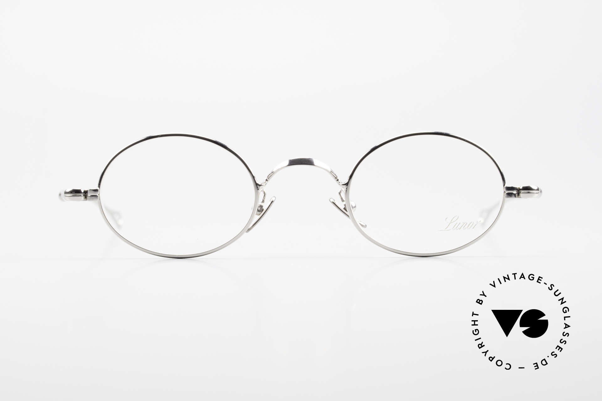 Lunor V 100 Oval Vintage Lunor Glasses, without ostentatious logos (but in a timeless elegance), Made for Men and Women