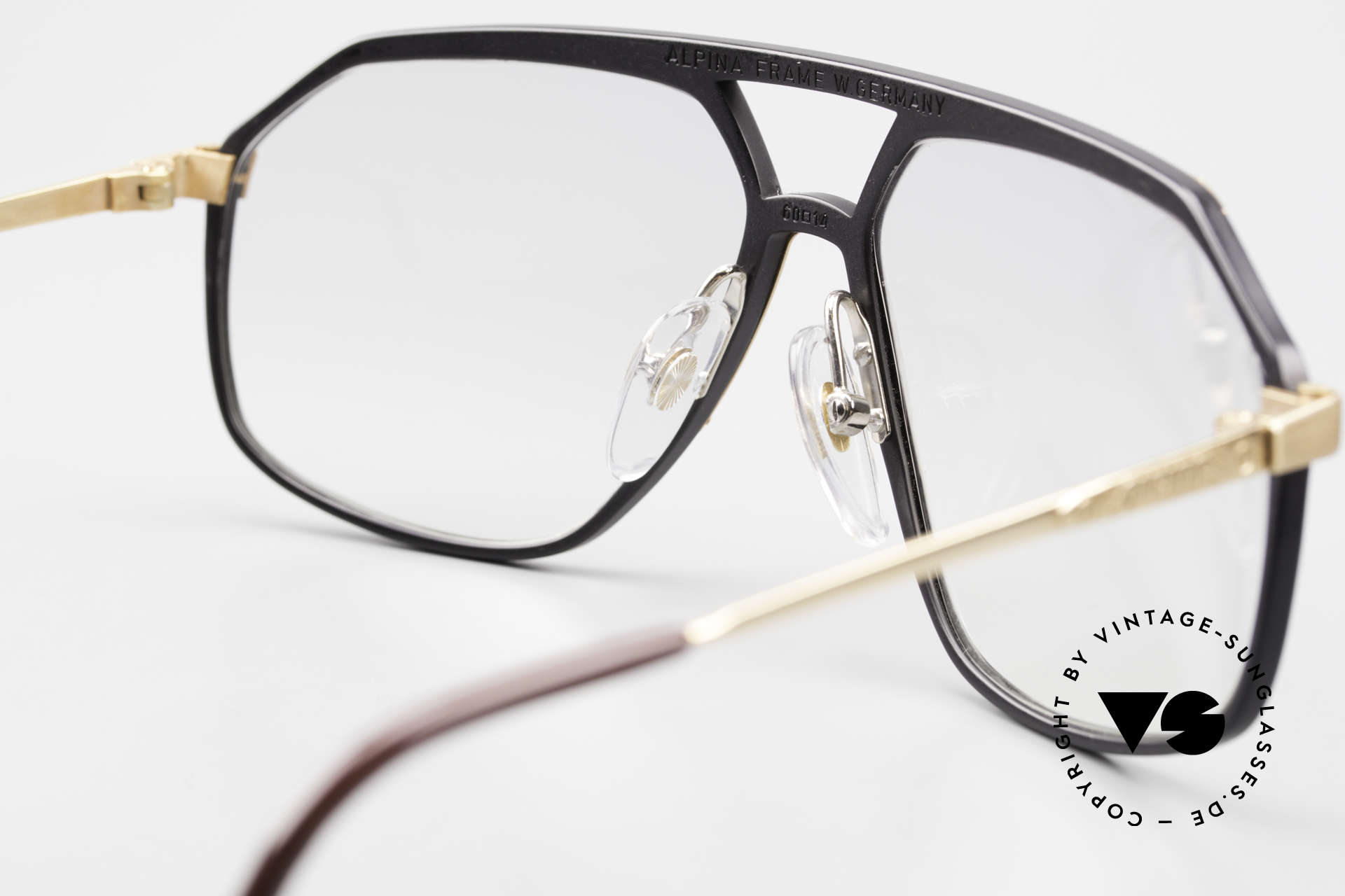 very light sunglasses