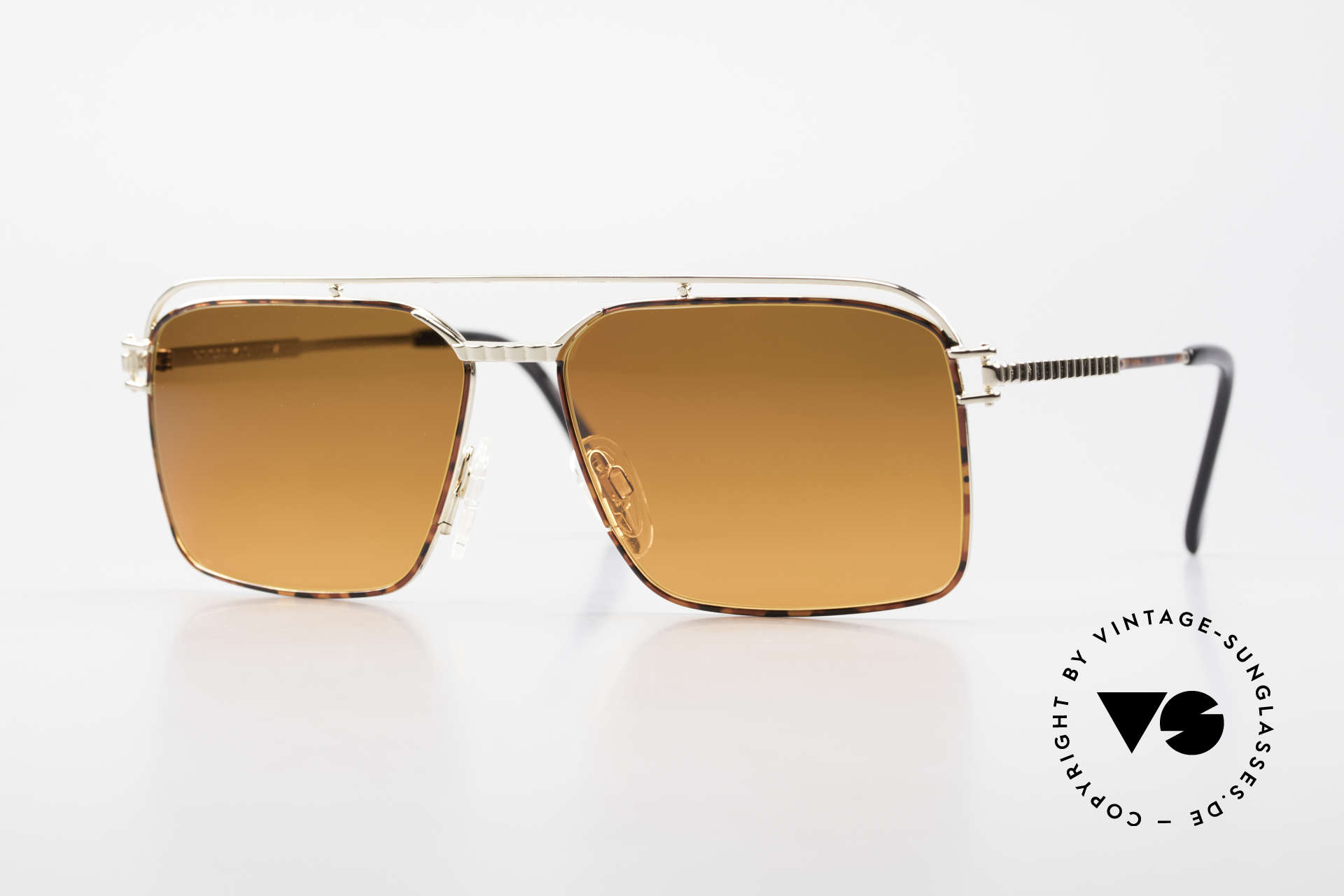 sunglasses made of titanium