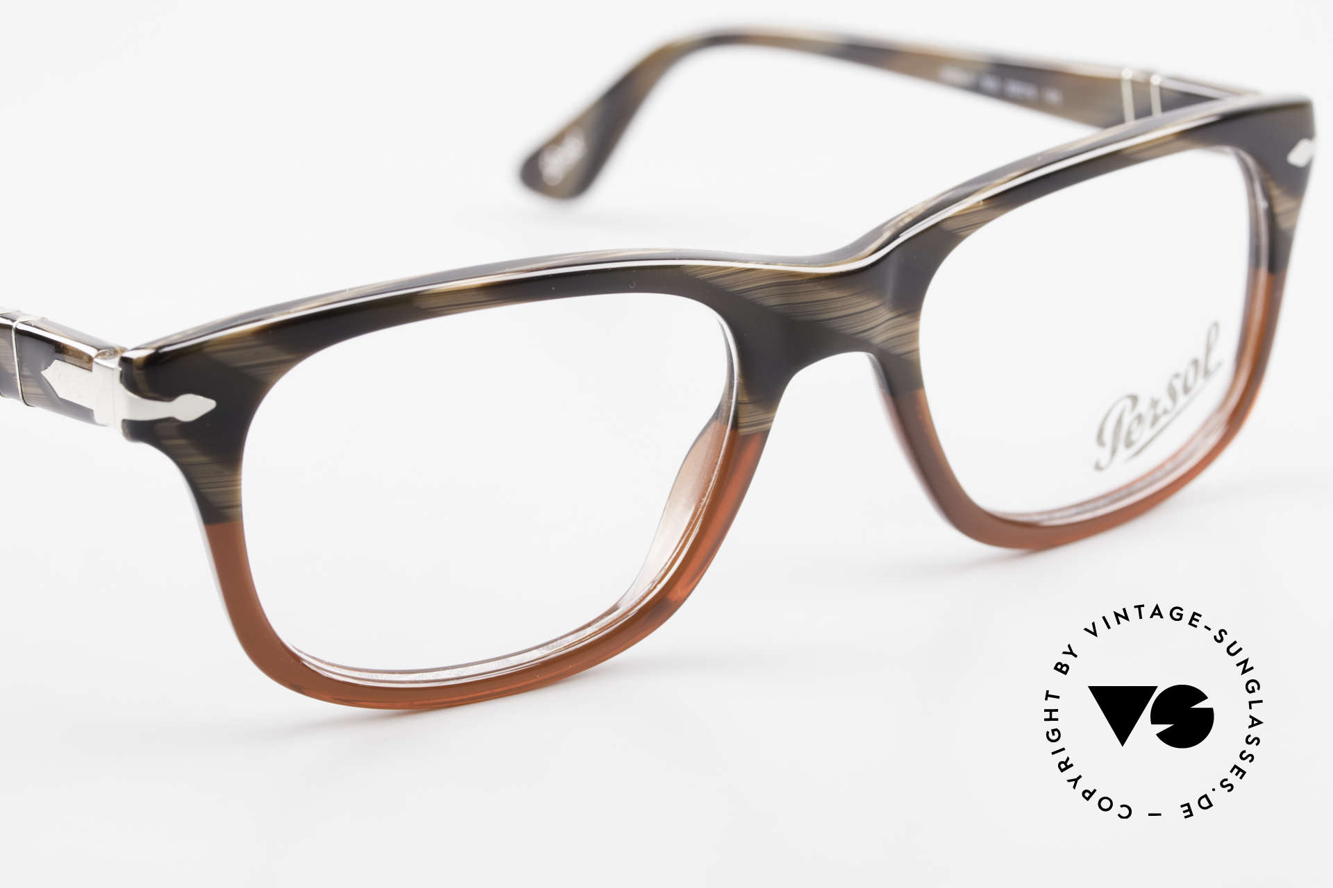 Persol 3029 Small Persol Eyeglasses Unisex, DEMOS can be replaced with lenses of any kind, Made for Men and Women
