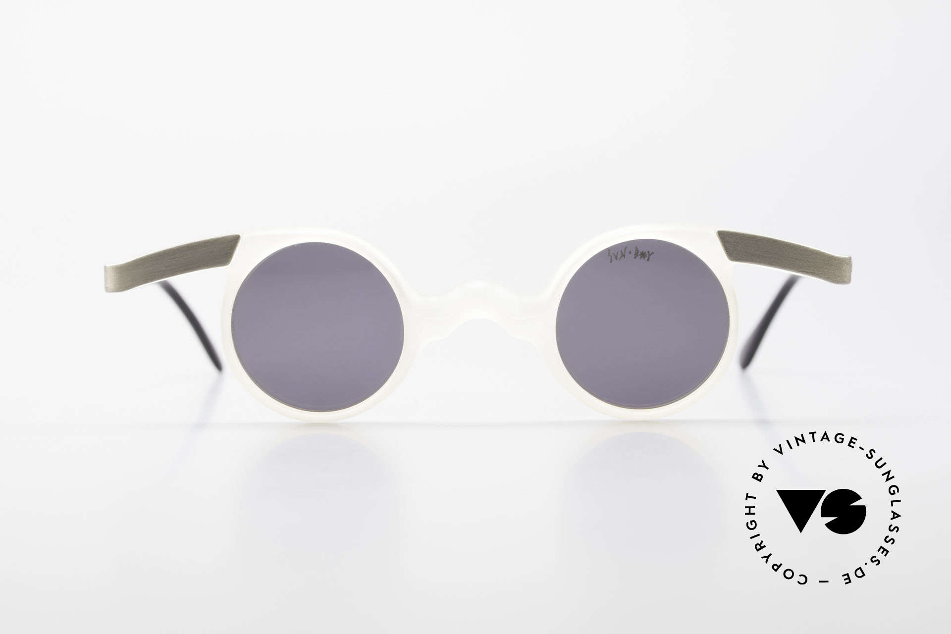 Sunboy SB39 Vintage No Retro Sunglasses, never worn (like all our unique vintage 90's shades), Made for Men and Women