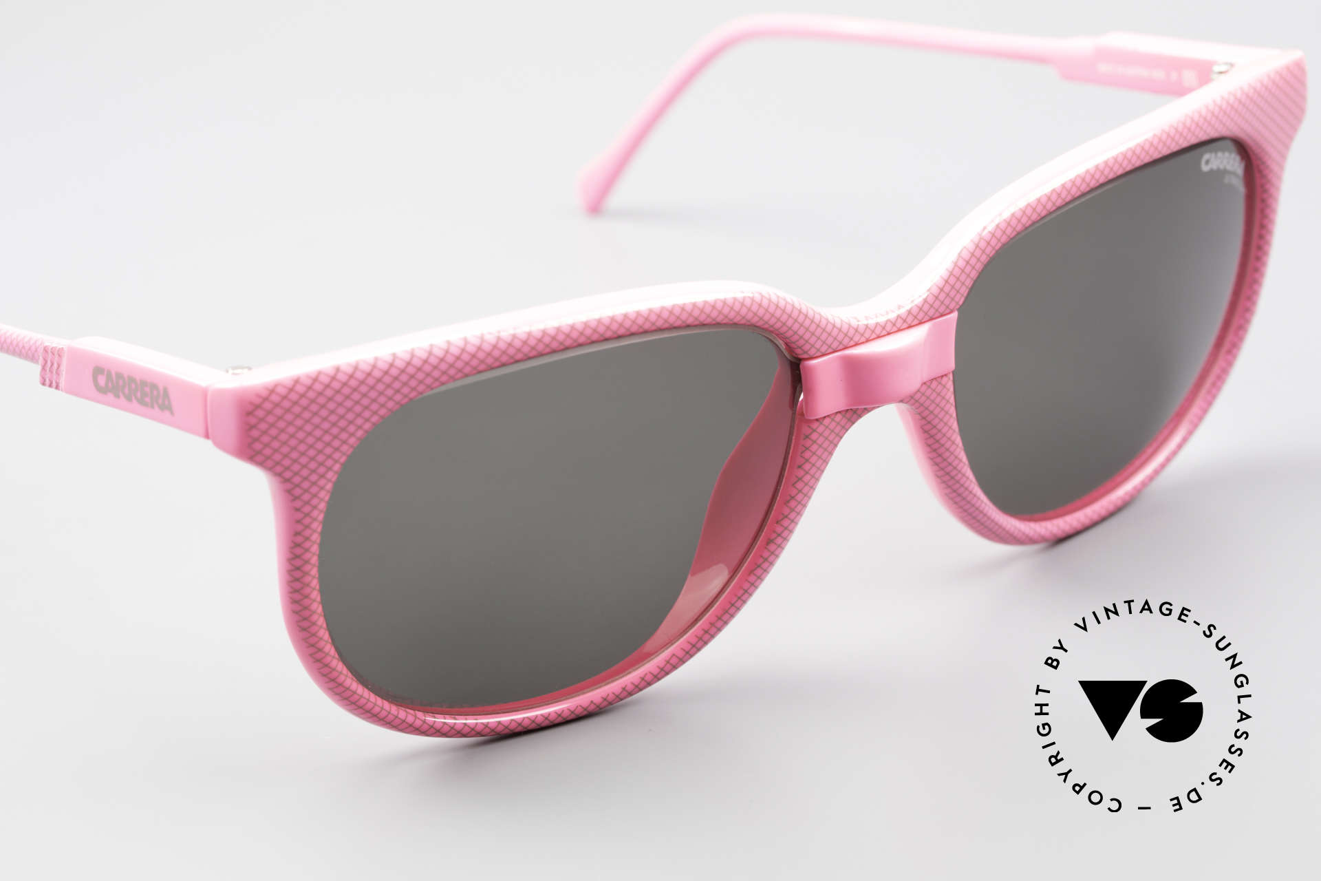 Carrera 5426 Pink Ladies Sports Sunglasses, new old stock (like all our 80's Carrera sunnies), Made for Women