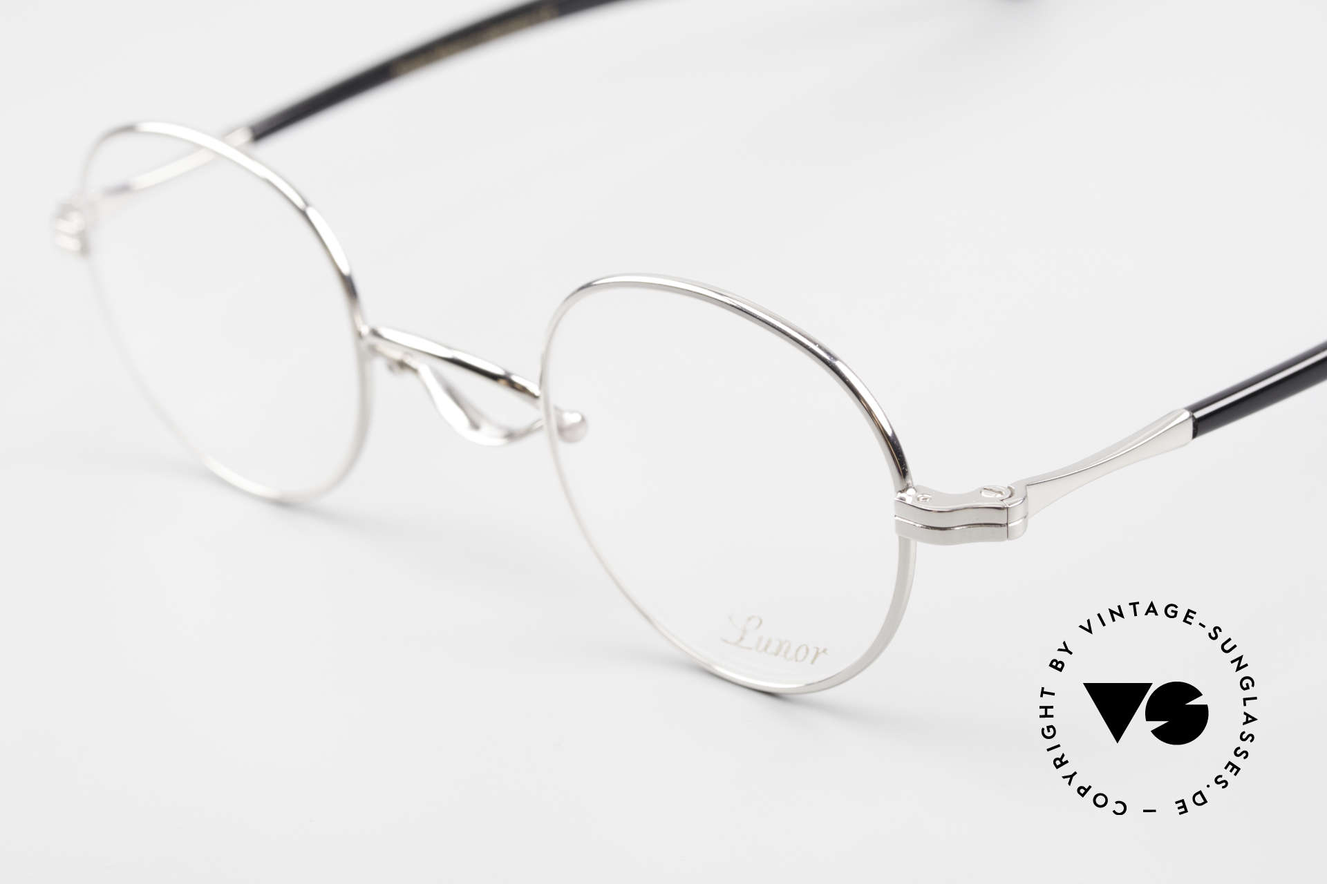 Lunor Swing A 32 Panto Swing Bridge Glasses Platinum, unworn NOS (like all our rare vintage Lunor classics), Made for Men and Women