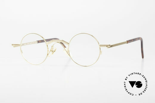 Christian Roth 2502 Round 90's Frame Bauhaus Style Details