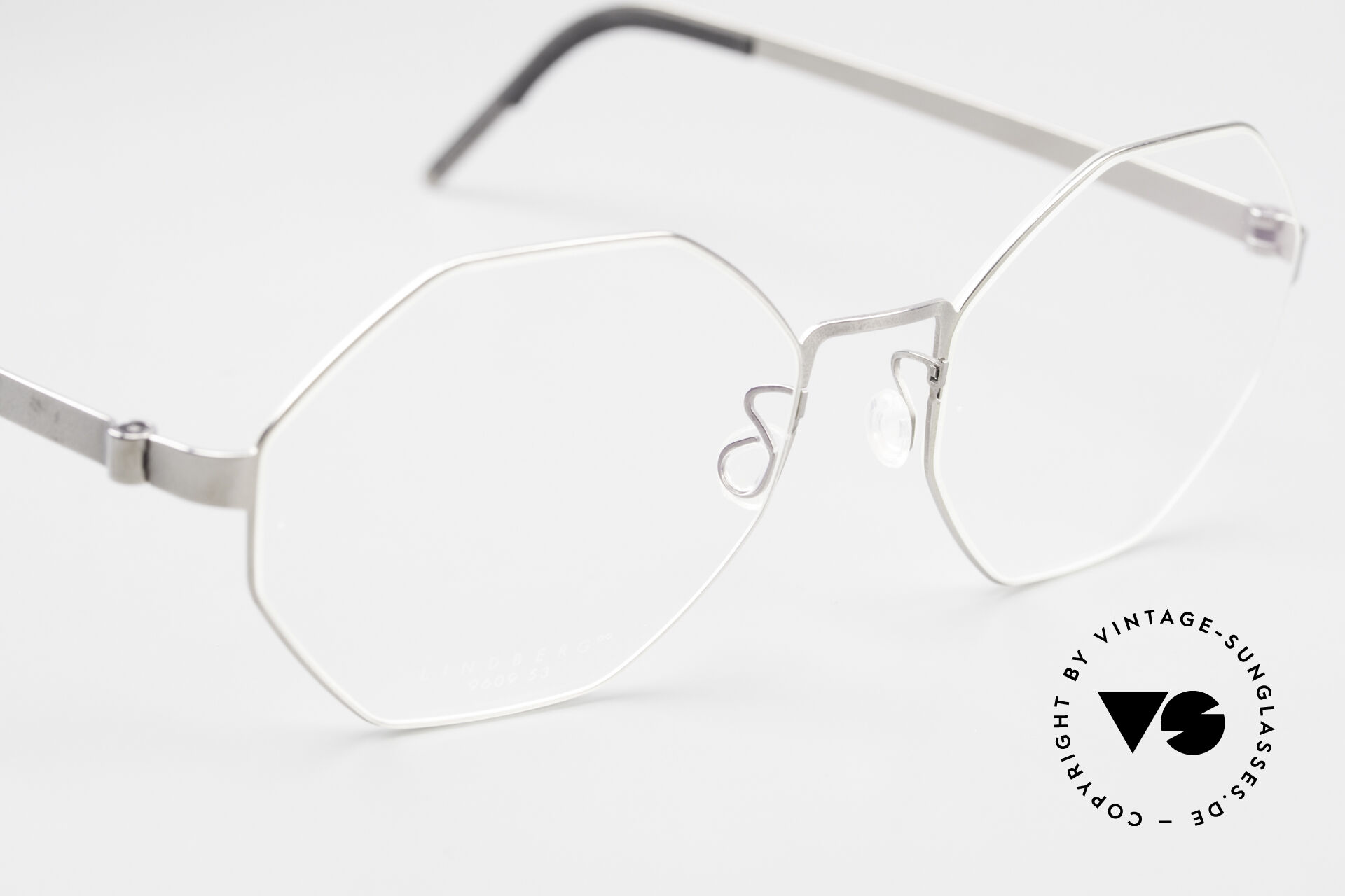EYEVAN 7285 10 Eyevan No. 5 Round-frame Titanium Sunglasses - Gold |  Editorialist