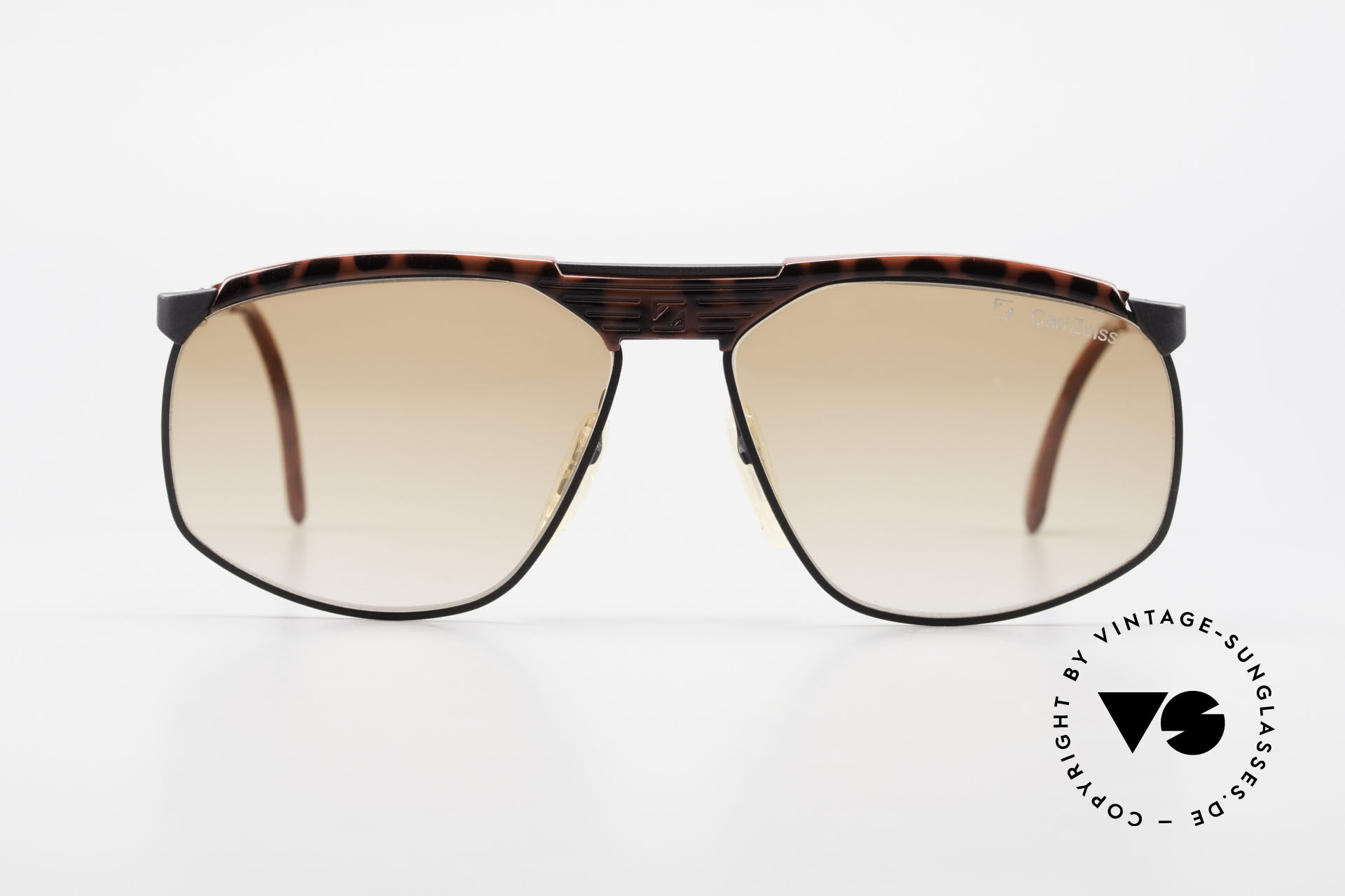 石川県発、昭和の高級Carl Zeiss 眼鏡フレーム
MARWITZ Sunglasses Zeiss 9926 Interchangeable Temples 80's