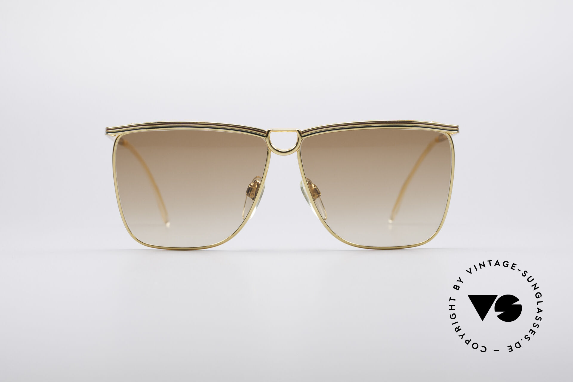 Sunglasses Gucci 2204 70 display picture 3